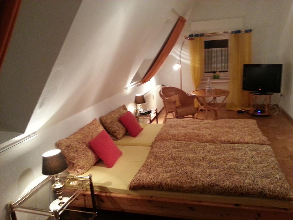 Gasthof Altes Farmhaus Und Apartment Lienen Exterior foto